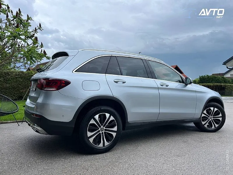 mercedes-benz glc-klasa glc 220 d 4matic-1 vlasnik-alu-navi-led - slika 5