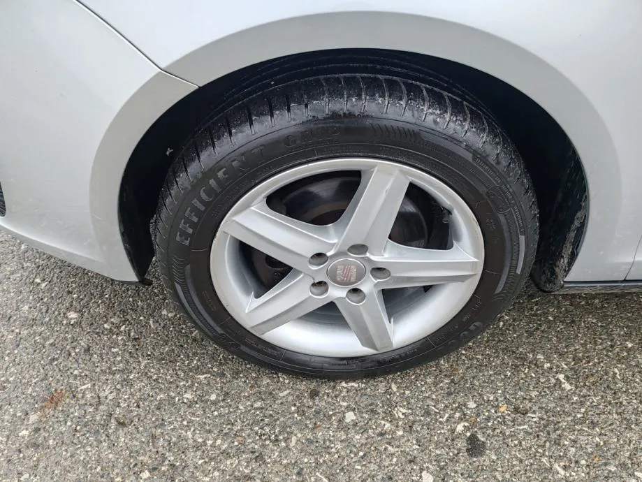 seat altea 1,6 tdi, 2012 god, 181000km, kartice 24/36 rata - slika 7