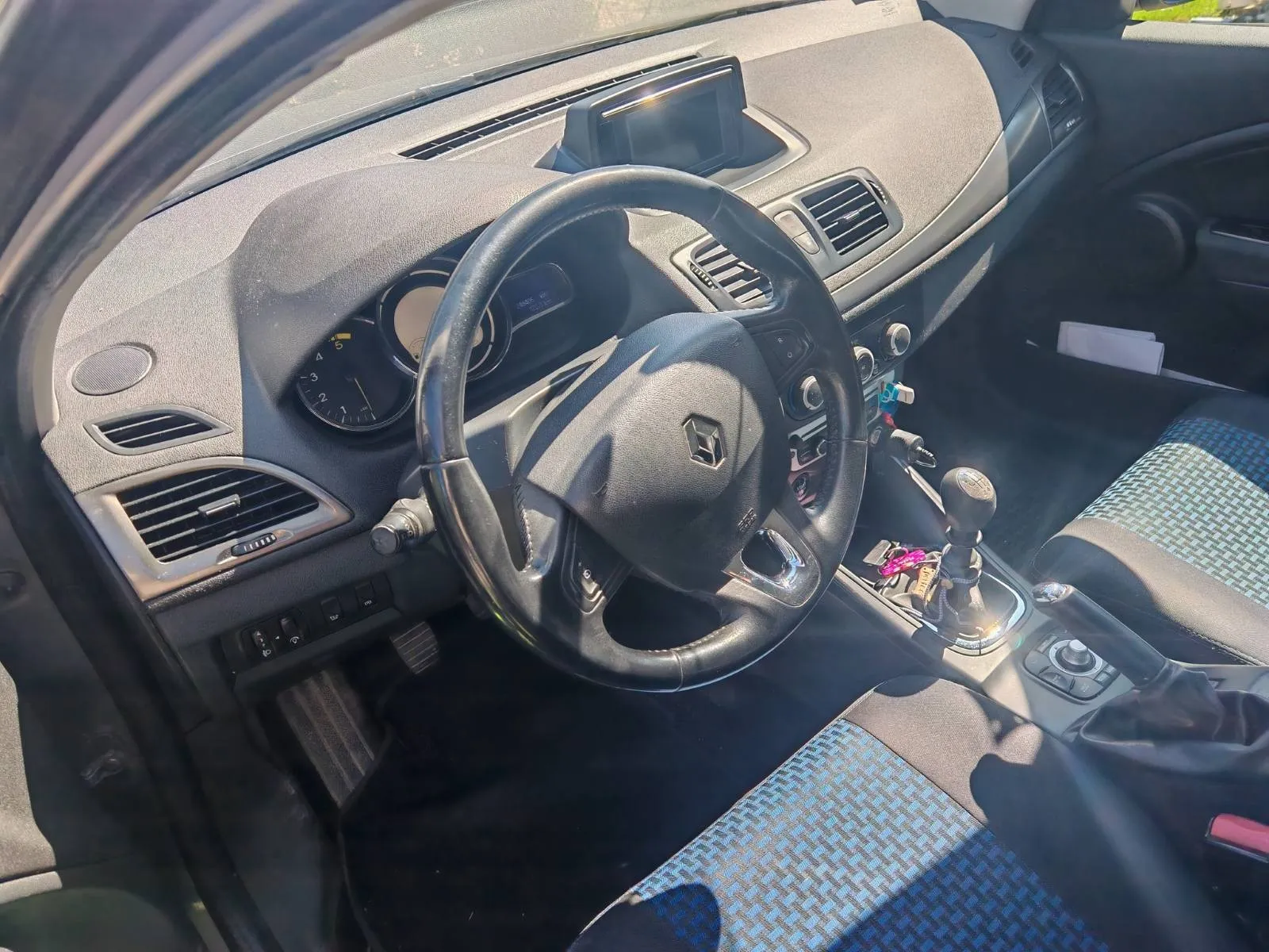 renault megan 1.5 dci - slika 6