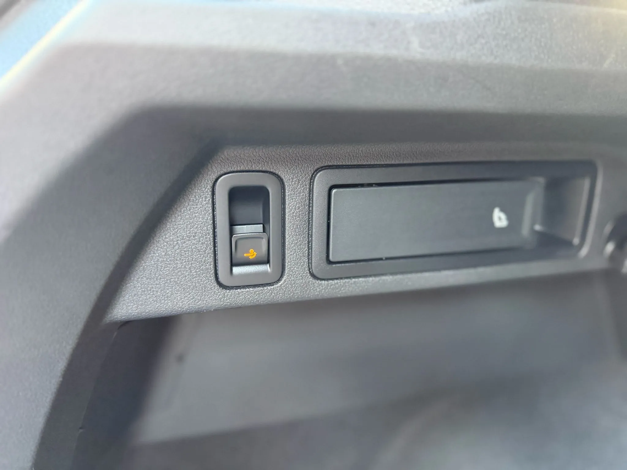 vw tiguan 2,0 tdi dsg "life",u pdv-u. - slika 24