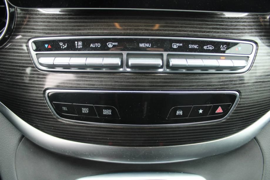 mercedes-benz klasa v 250d extra long avantgarde *led, navigacija, kam - slika 17