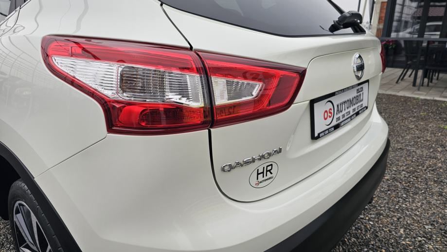 nissan qashqai1,6 dci,klima,panorama,navigacija,koža,kamera 360,alu 18 - slika 7