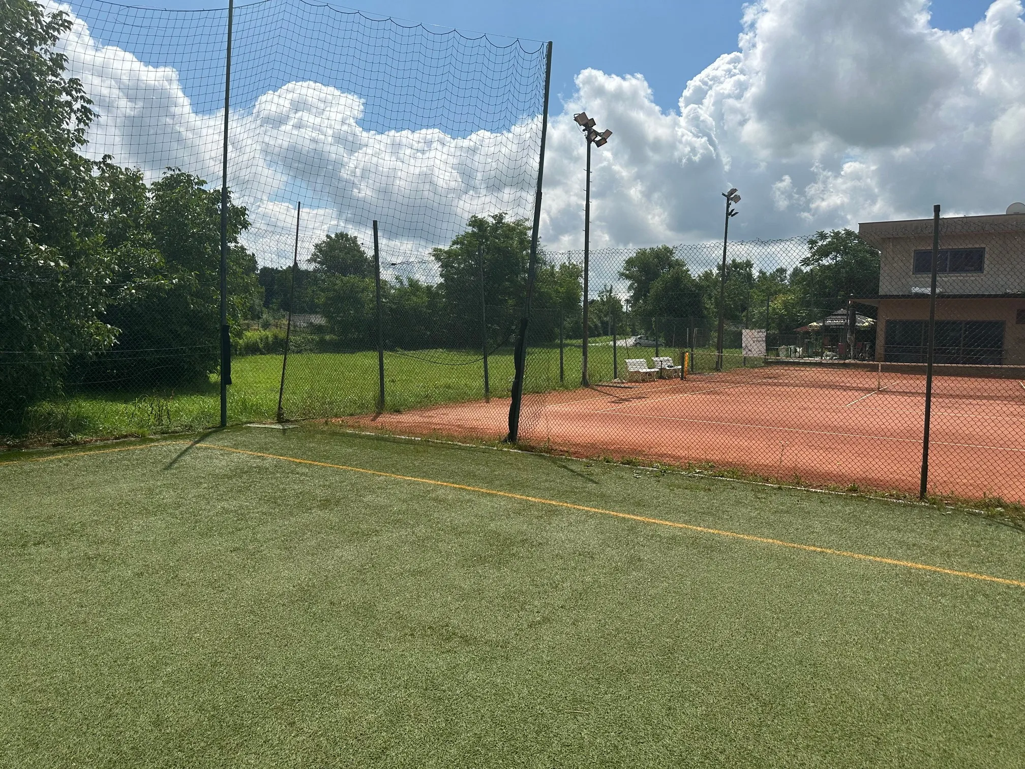 poslovni prostor za najam sportskih terena - slika 7