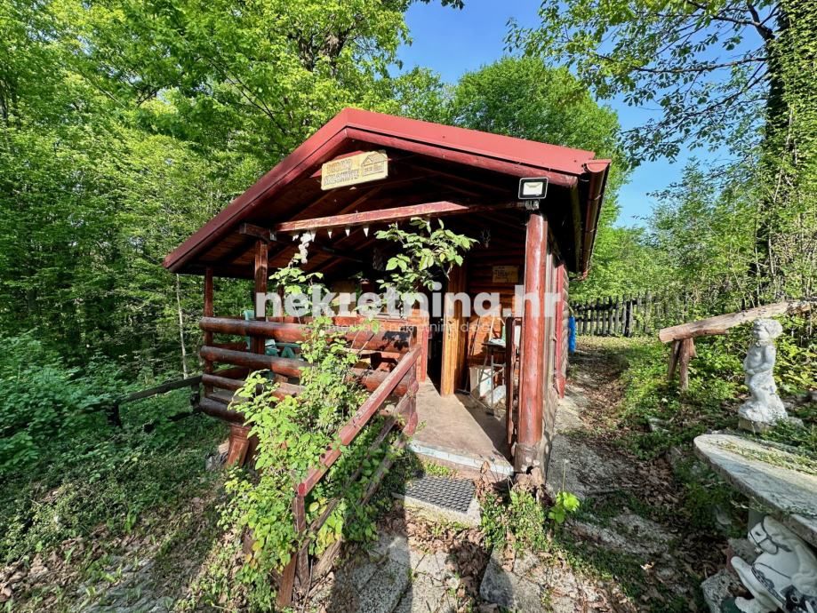 prodaja- kuća za odmor 23m2 - zemljište 2573m2 - mala jazbina - slika 3