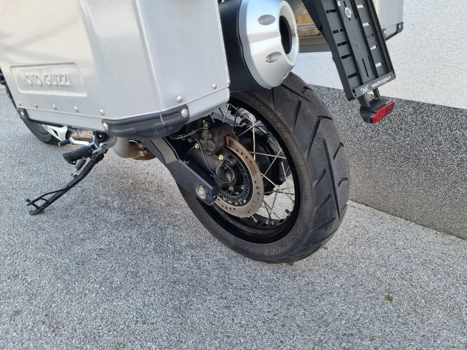 moto guzzi v 85 tt abs tcs, 2021 god. - slika 14
