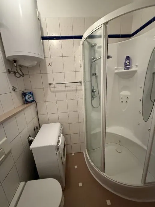 funtana-stan 300 m od mora za 139000 eura-prilika (prodaja) - slika 9