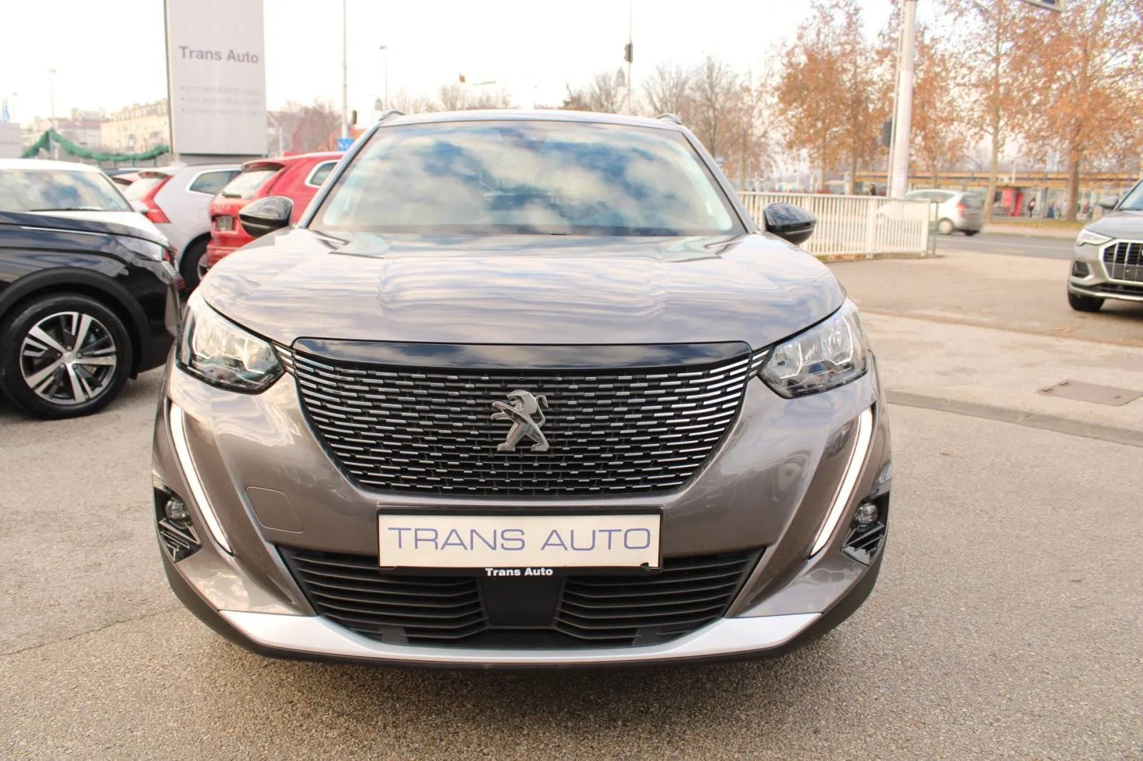 peugeot 2008 1.2 puretech automatik allure *led, navigacija* - slika 2