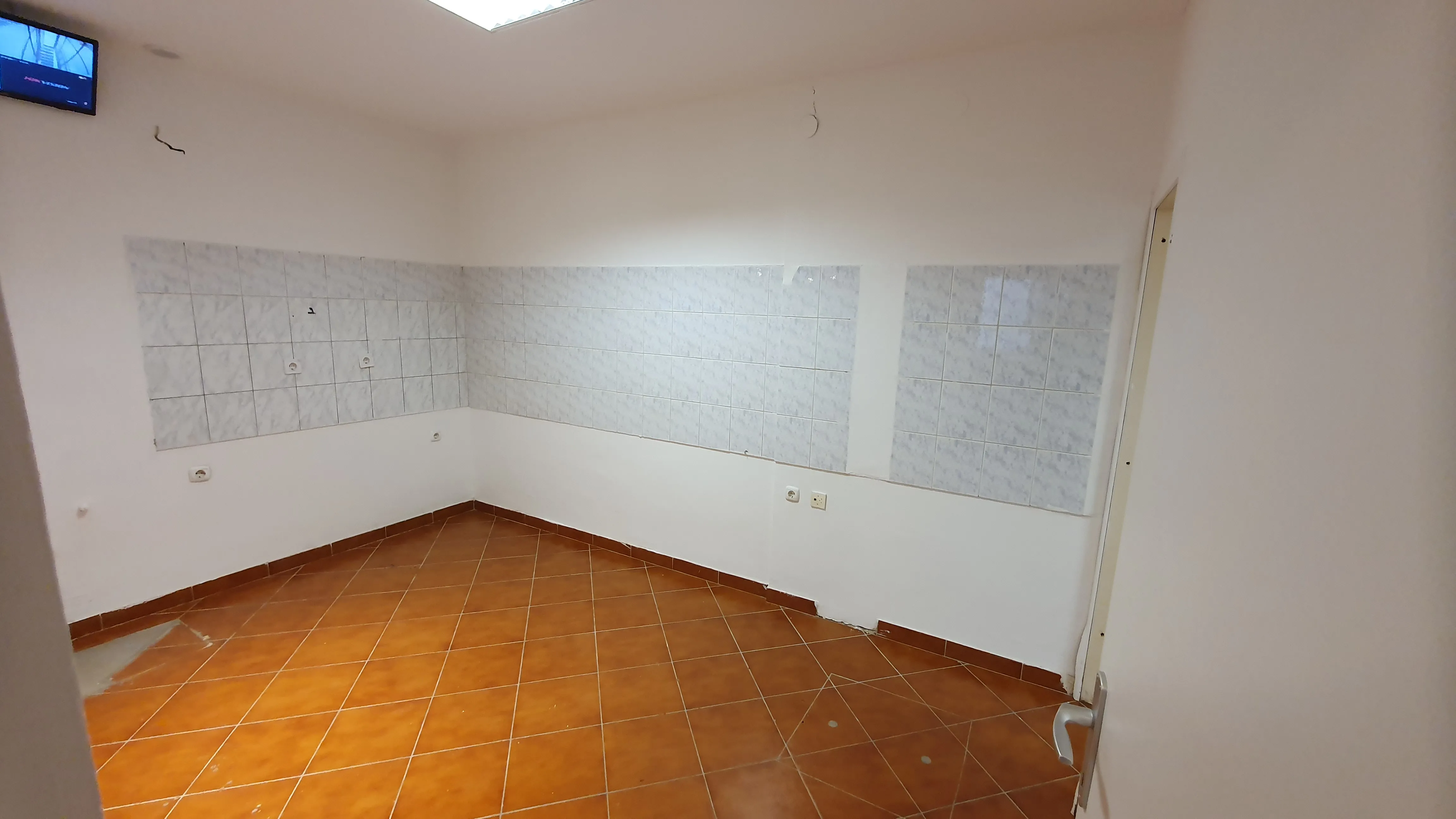 poslovni prostor 50m2 malešnica - slika 6