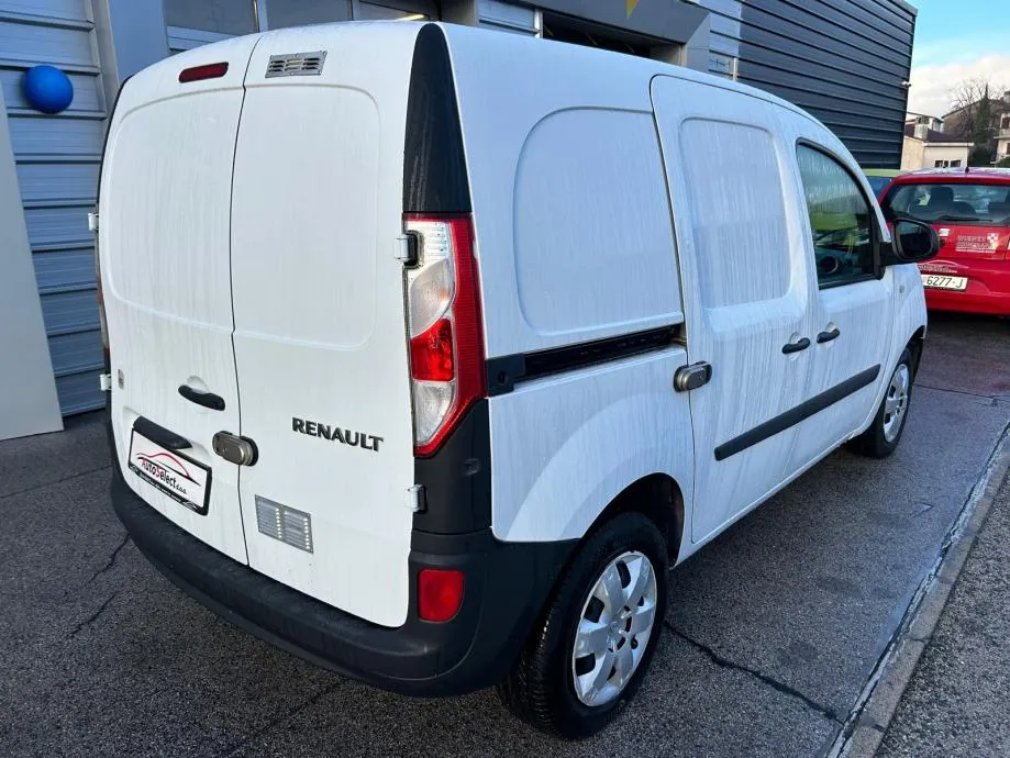 renault kangoo 1.5 dci - 145.000 km - 2019 - servis gratis!! - slika 6