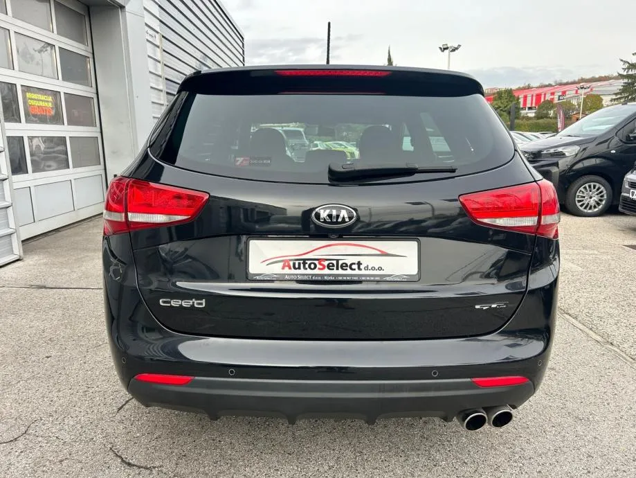 kia ceed sw 1,6 crdi gt line - navi - servis - garancija - reg 1 god!! - slika 7