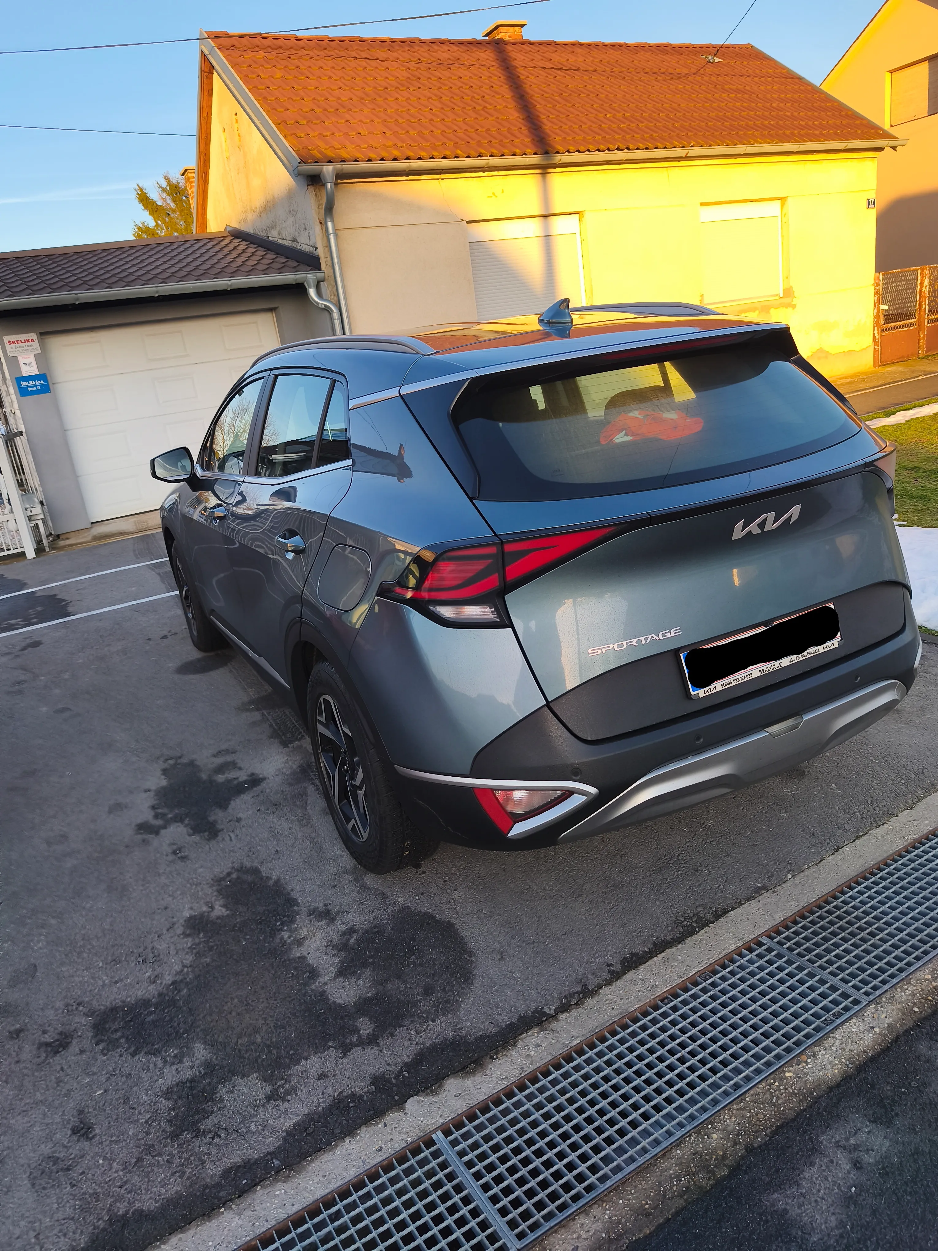 kia sportage 1,6 t-gdi - slika 3