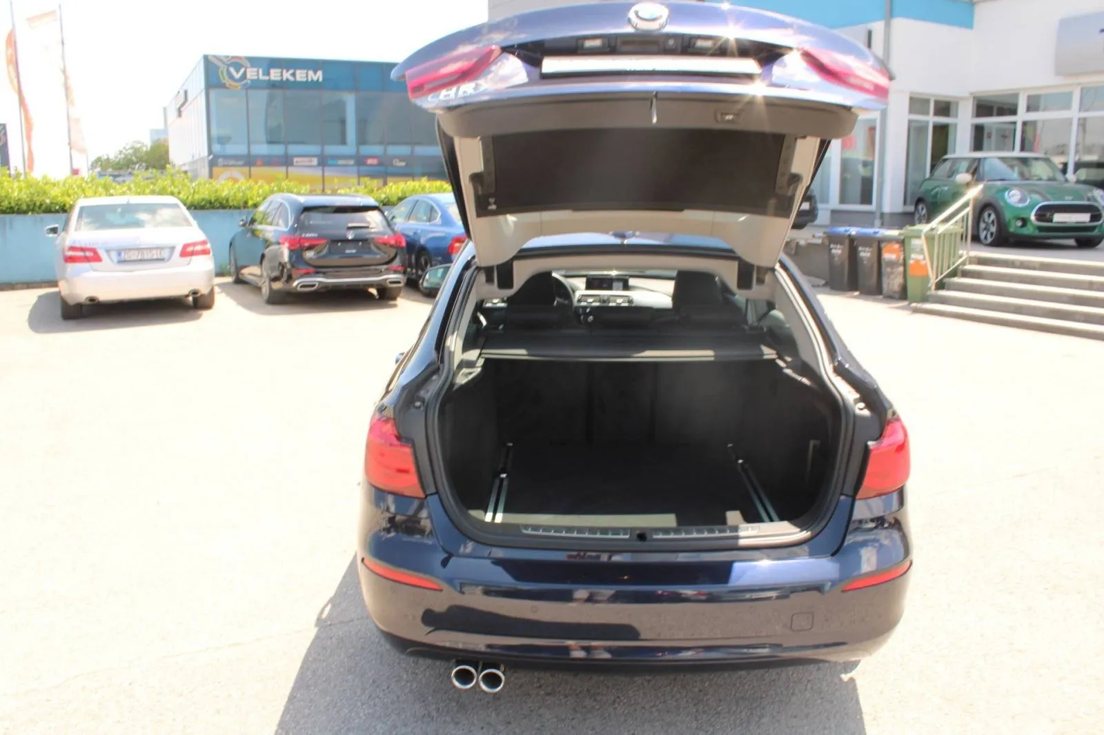 bmw serija 3 gran tourismo 320d xdrive automatik *led, navigacija, kam - slika 9