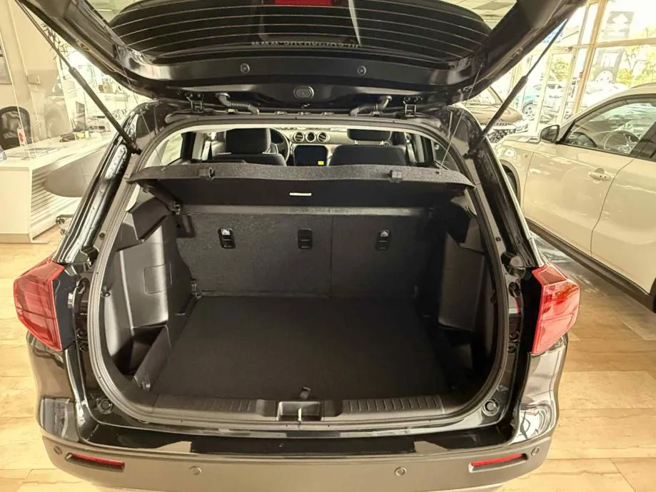 suzuki vitara 1,4 hybrid gl+ automatik 2wd - slika 15