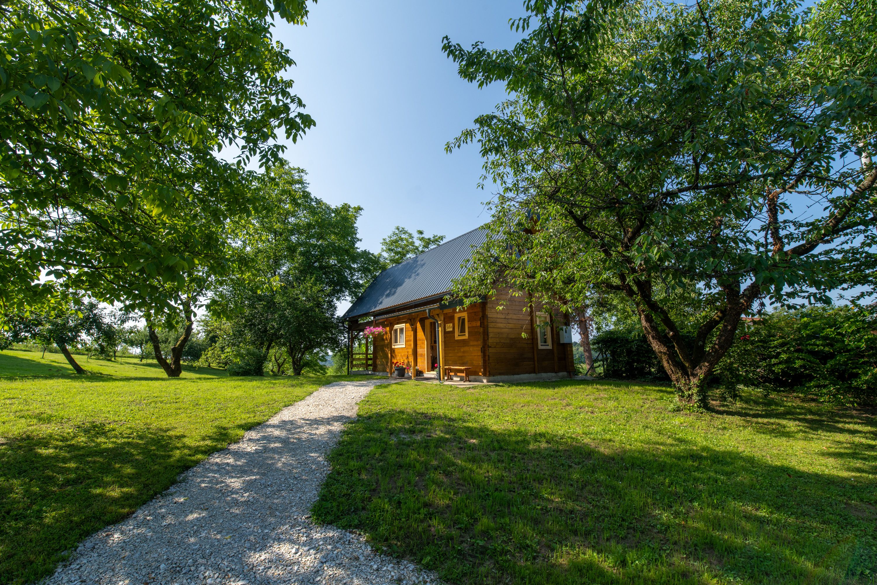 kuća jela *** karlovac - slika 2