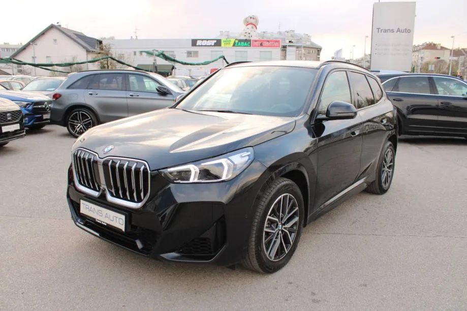 BMW X1 xDrive 23i M-paket AUTOMATIK *LED, NAVIGACIJA, KAMERA* - Zagreb
