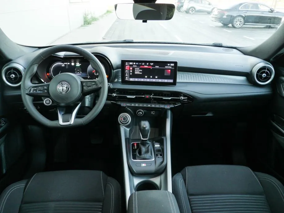 alfa romeo tonale 1,5 super automatik |full led |alu 18 |24mj jamstvo - slika 18