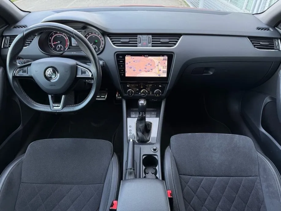 škoda octavia 2.0tsi dsg vrs 245ks °velika navi°ambiente l.°reg:2/2027 - slika 12