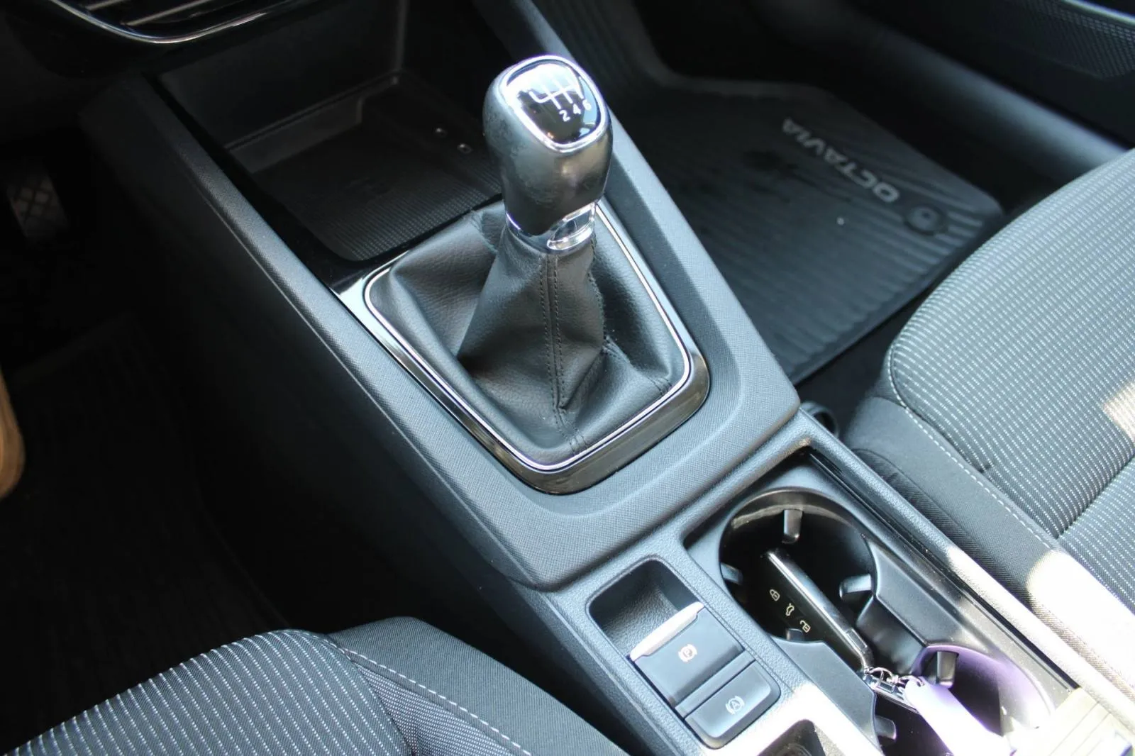 škoda octavia 2.0 tdi - slika 22
