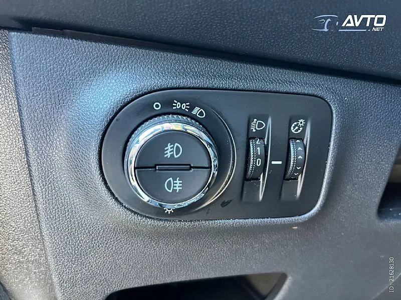 opel corsa 1.2 aktivan-1 vlasnik-slo-79000 km-odličan - slika 17