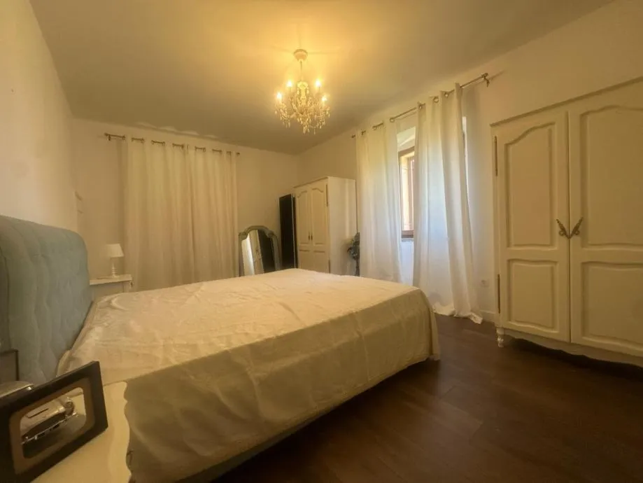 poreč okolica- kamena kuća u centru mjesta (prodaja) - slika 19