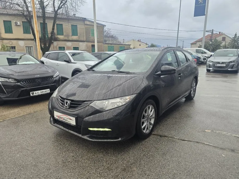 Honda Civic 1.6 DTEC - 2015 - 150000km - SERVIS - GARANCIJA - REG1GOD - Rijeka
