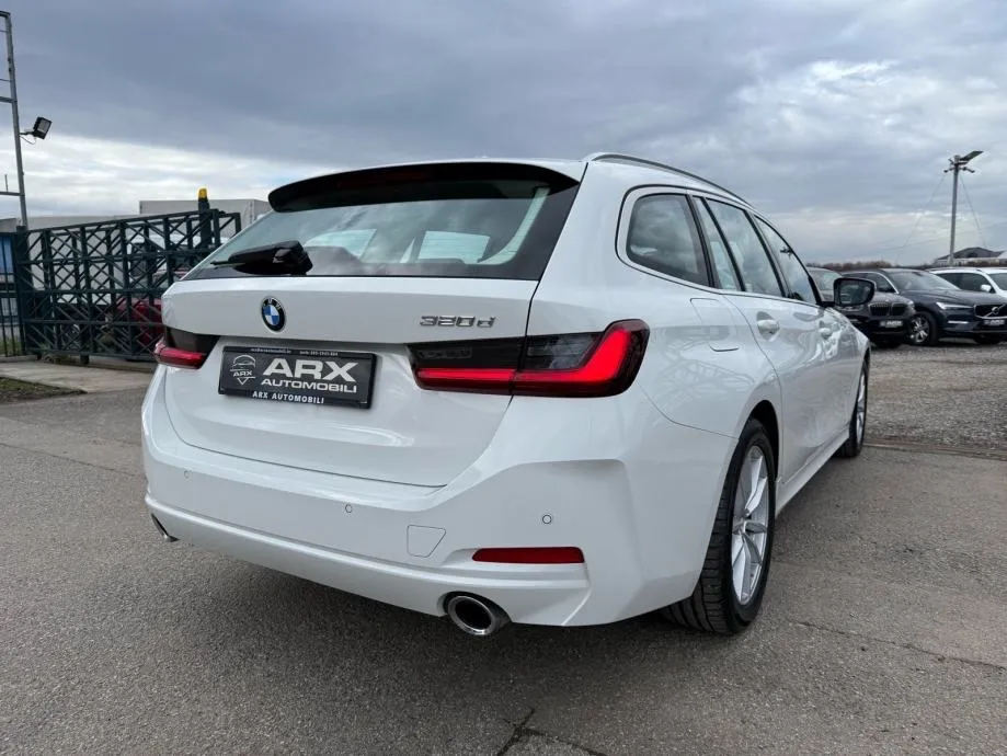 bmw 320d automatik °virtual°navi°head-up°u pdv-u°leasing bez učešća° - slika 6