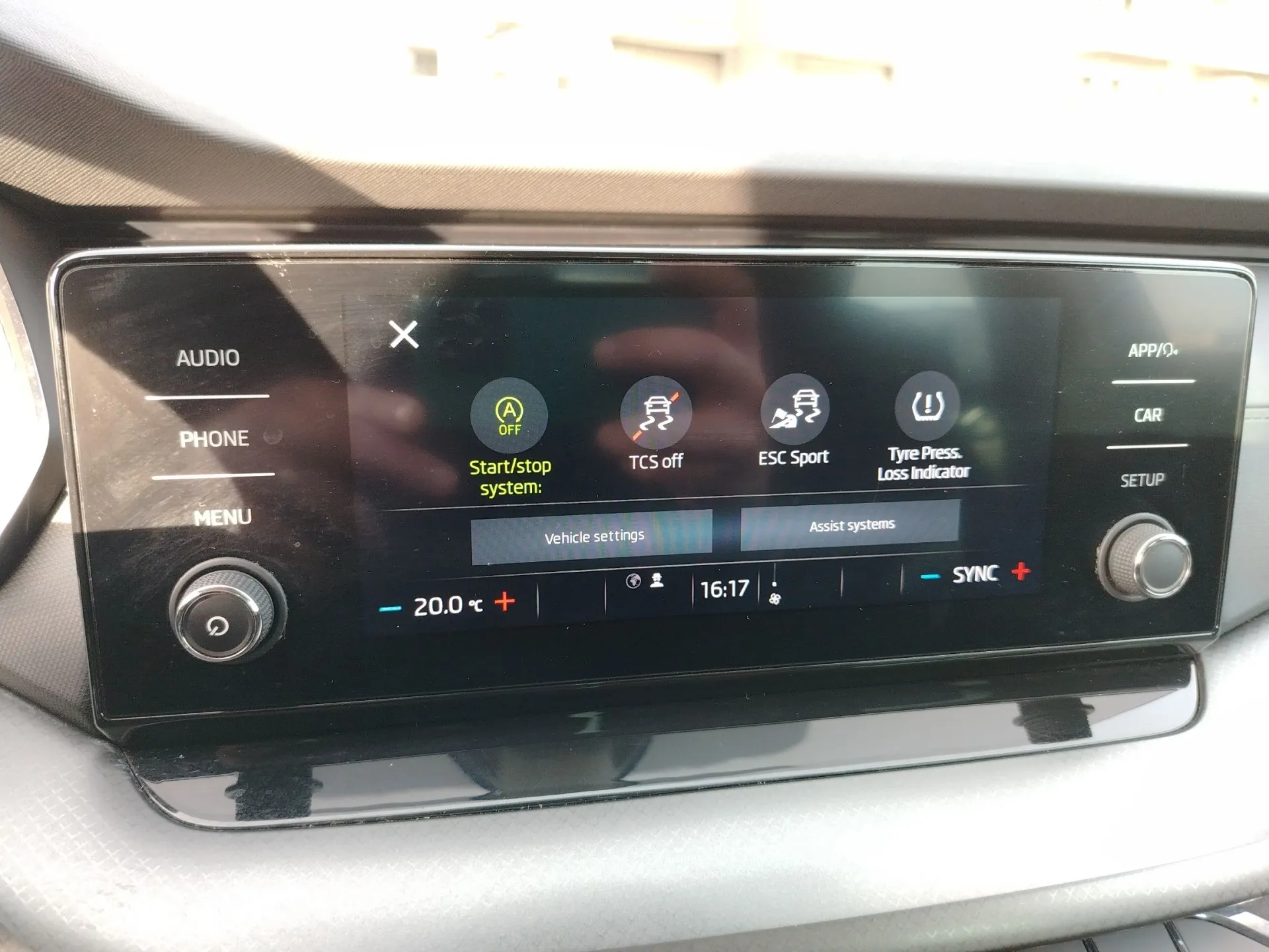 škoda octavia 2.0 tdi dsg 4x4 ambition - slika 16