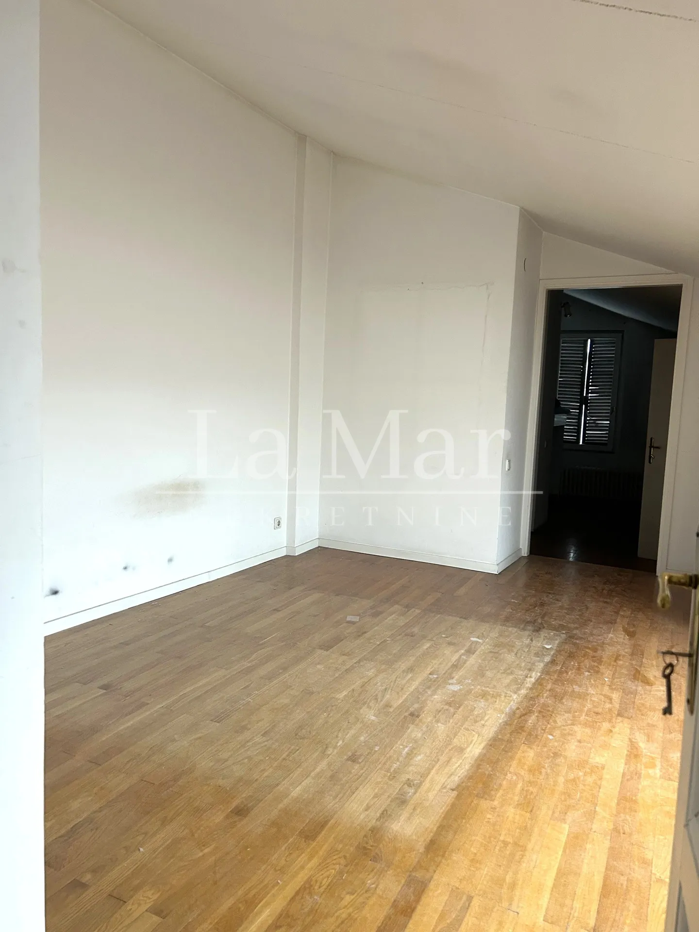 zrinjevac - stan 150m2 na najprestižnijoj lokaciji u gradu. - slika 8