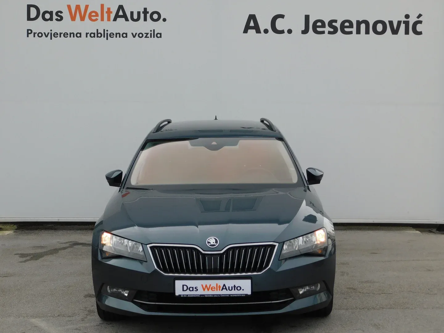 09322 škoda superb combi ambition 1.6 tdi - slika 2