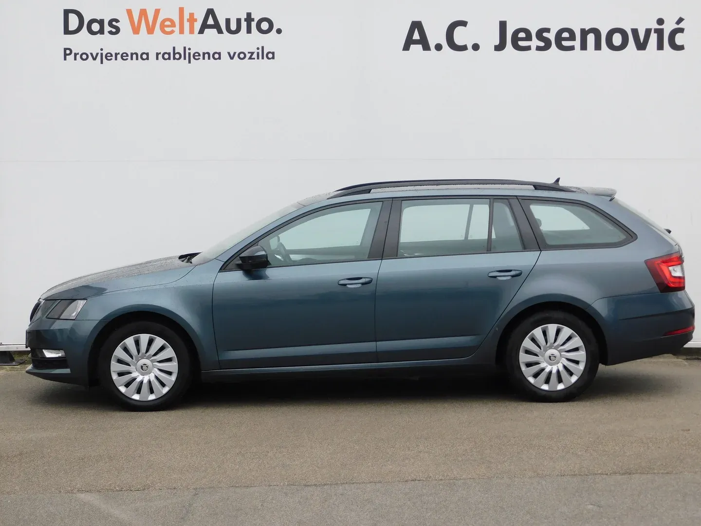 11451 škoda octavia combi ambition 1.6 tdi - slika 6