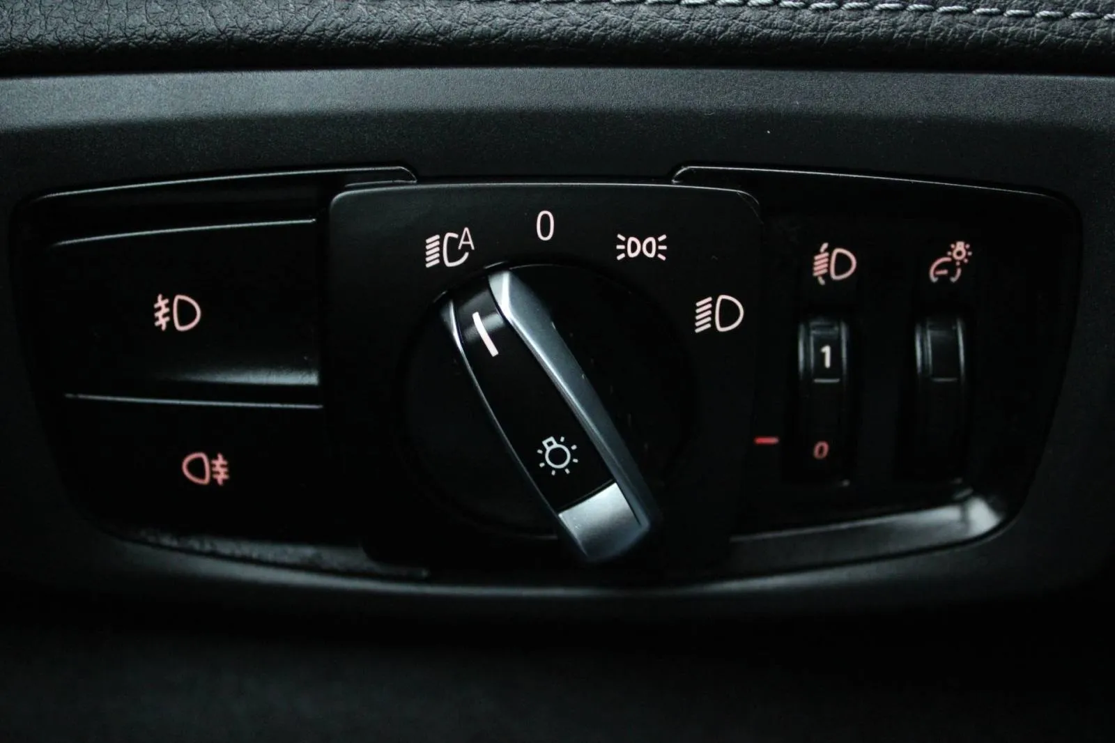 bmw serija 2 218i gran tourer automatik *led, navigacija* - slika 11