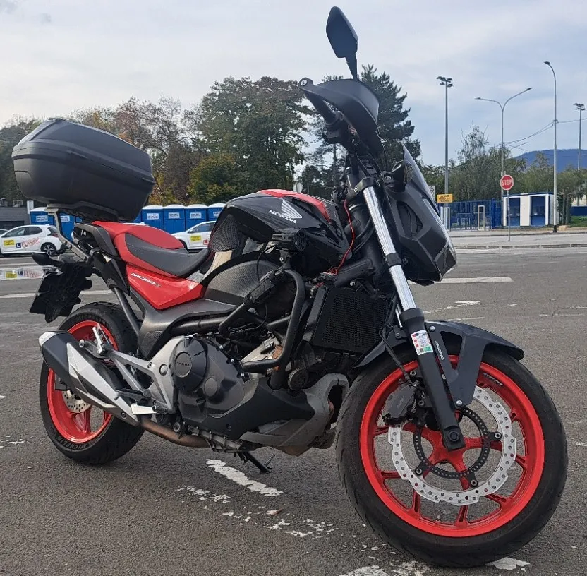 honda nc750 sa, sa puno dodatne opreme, povoljno prodajem - slika 14
