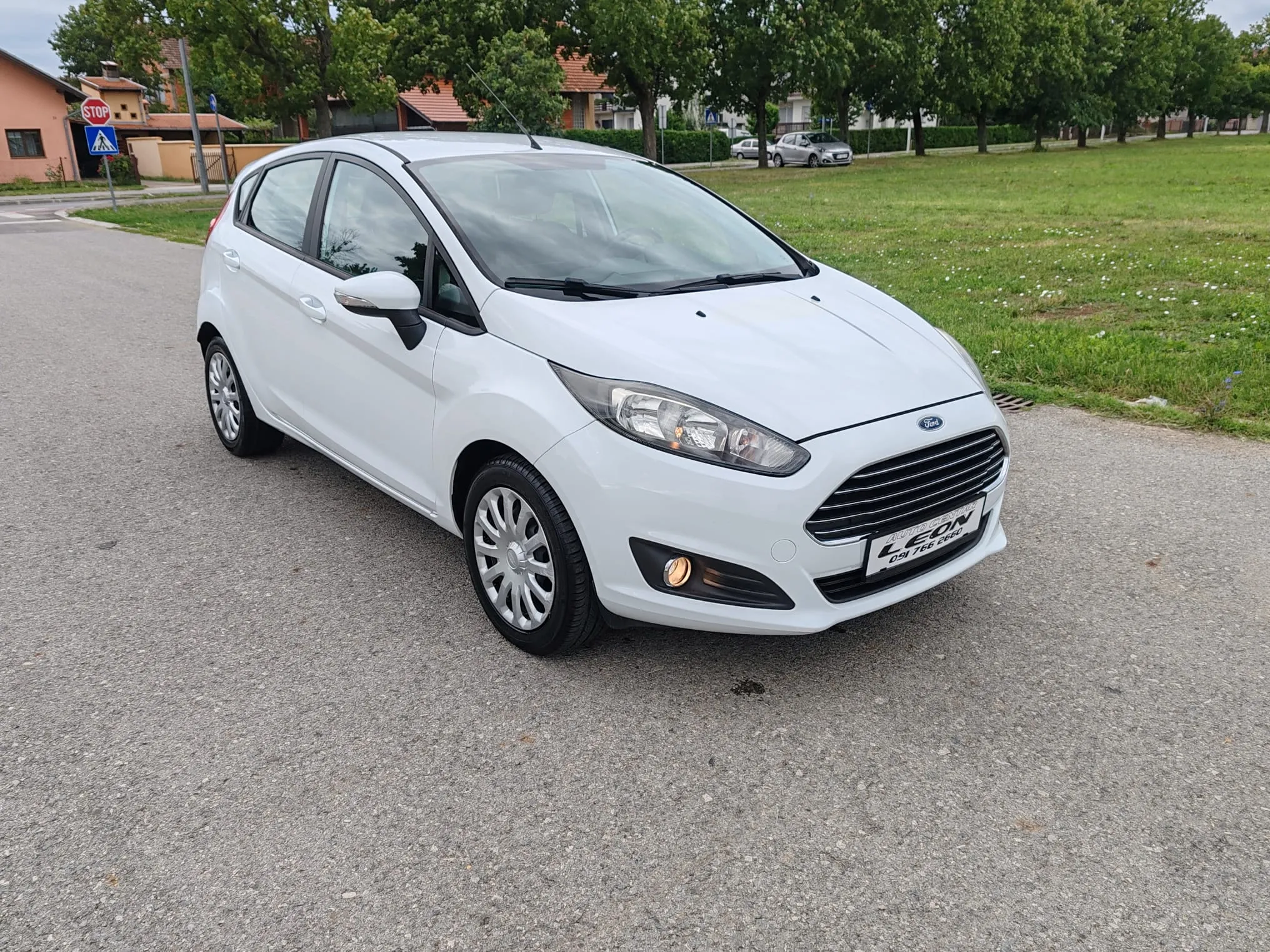 ford fiesta 1,5 tdci , 2015 g, 155tkm ,kartice - slika 3