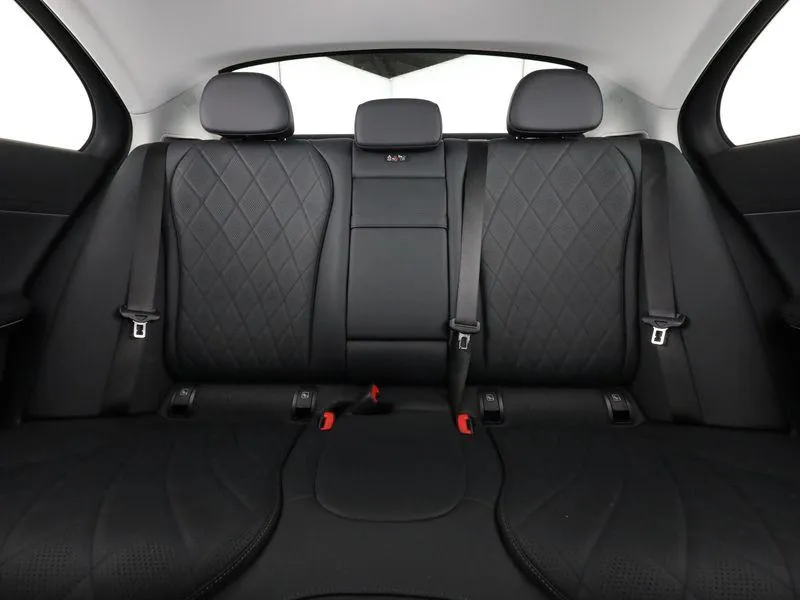 mercedes-benz e-klasa 300 de 4m exclusive premium plus - slika 10