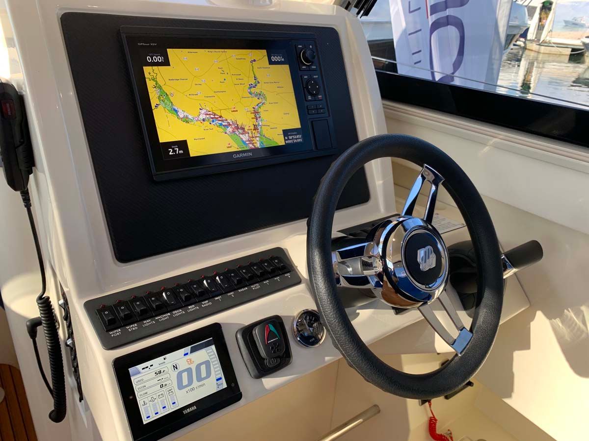 unutarnji motor orkeny pilot house 25 - slika 8