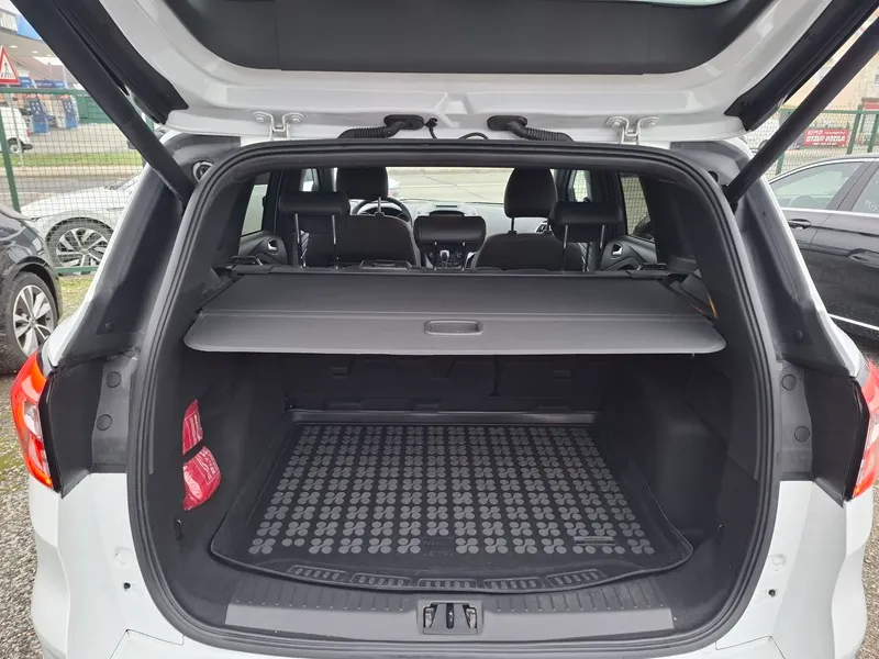 ford kuga 1.5 ecoboost*182ks*automatik*klima*navigacija*park.kamera* - slika 7