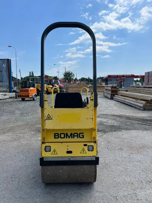 valjak bomag b 80 - slika 3