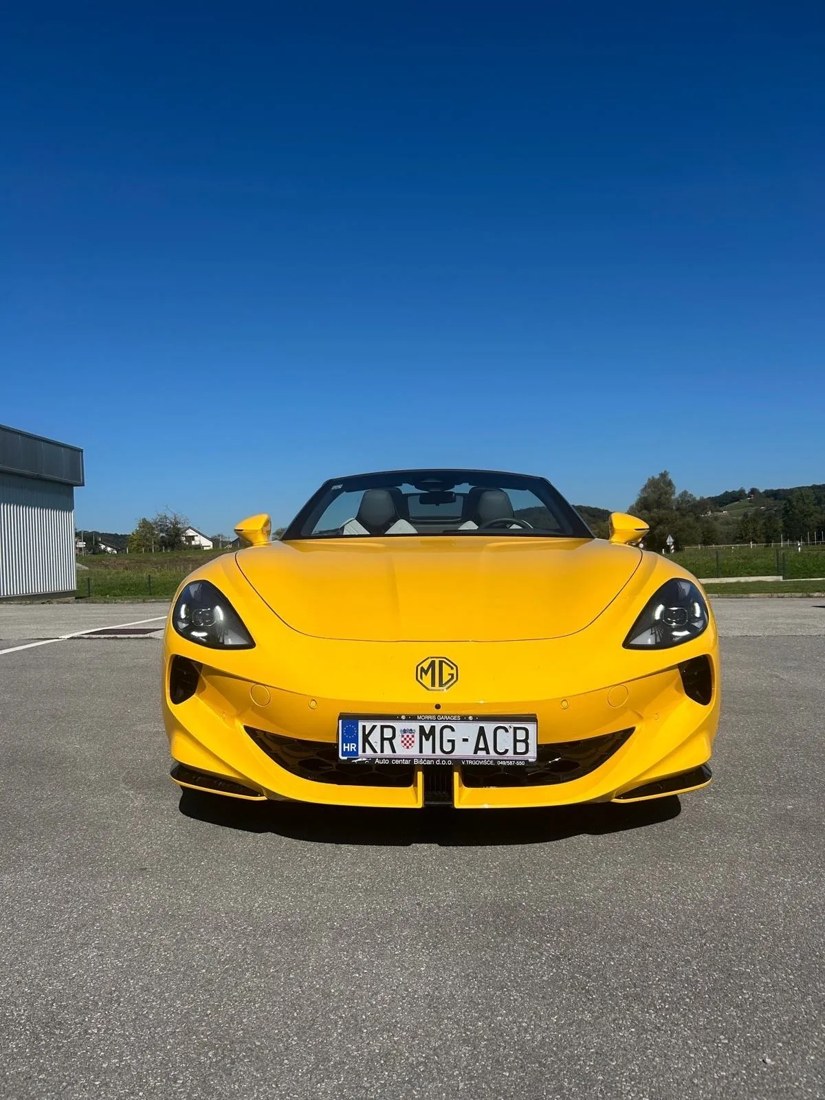 mg cyberster gt - awd - slika 4