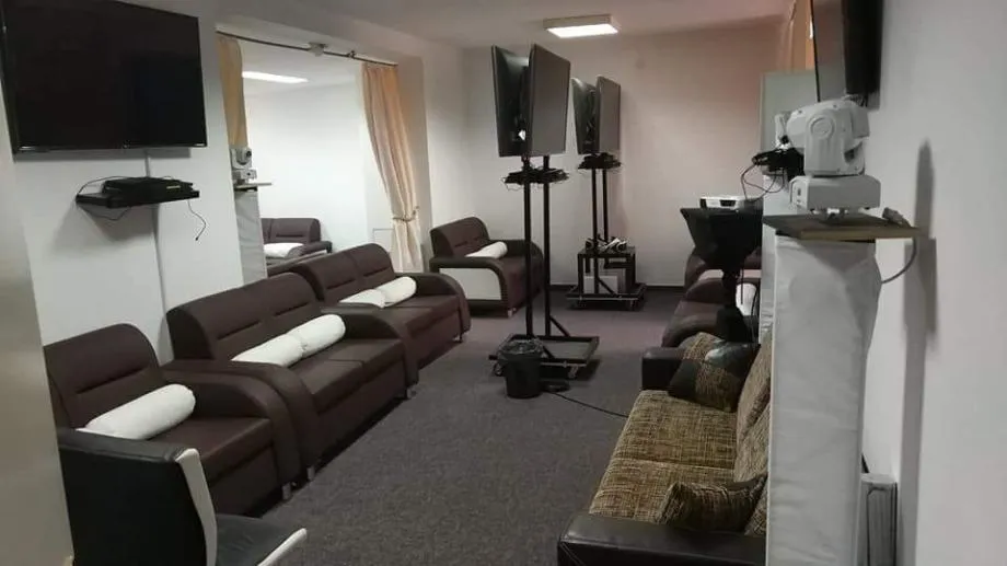 Poslovni prostor, ured, stan: Zagreb (Borovje), 99 m2 (prodaja)