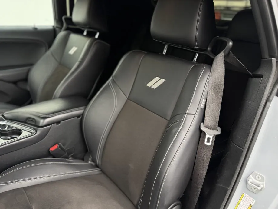 dodge challenger sxt 3,6 v6 - slika 13