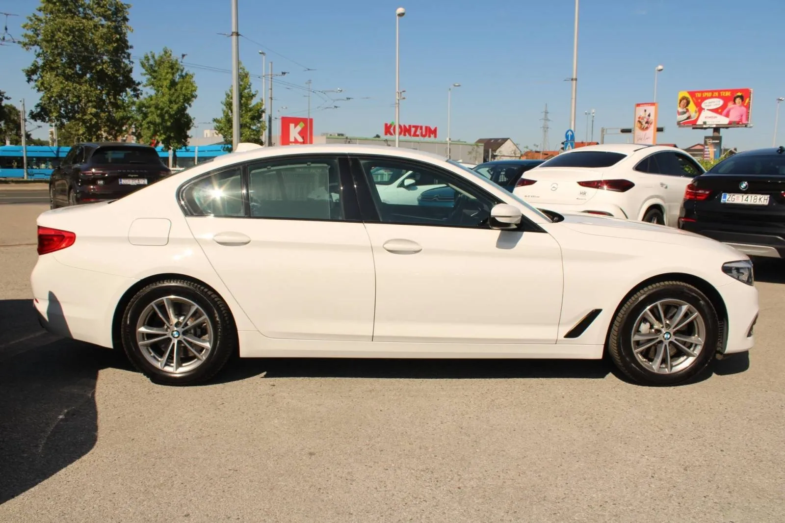 bmw serija 5 540d xdrive sportline automatik - nije uvoz - slika 4