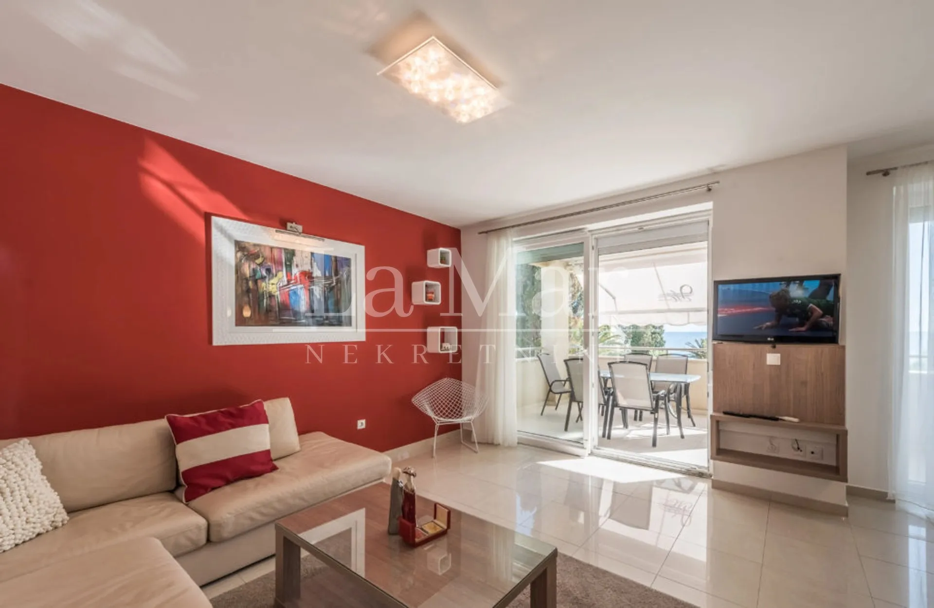 novalja- prvi red do mora- apartman u vili - 81.04 m2 - slika 15