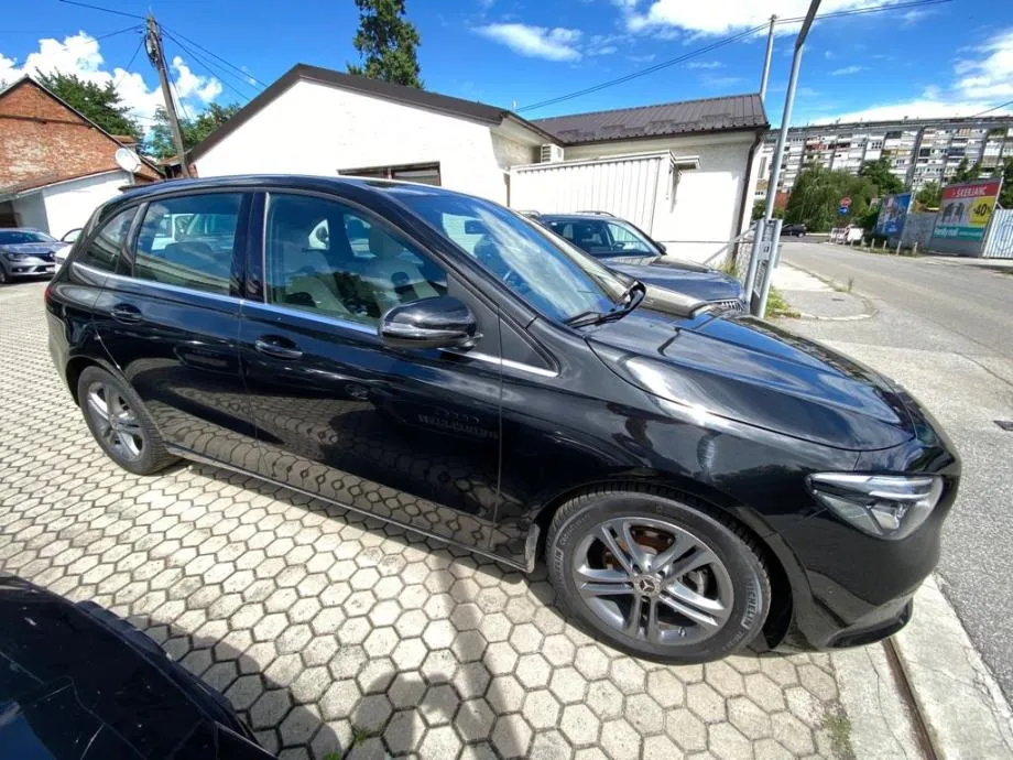 mercedes-benz b-klasa 180d automatik, navi, kamera , 4x garancija!!! - slika 5