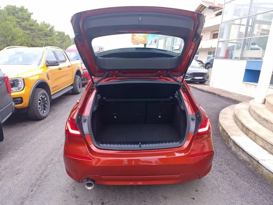 bmw serija 1 118i m paket - slika 5