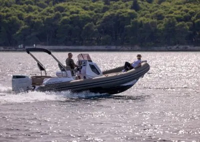predator 700t - slika 4