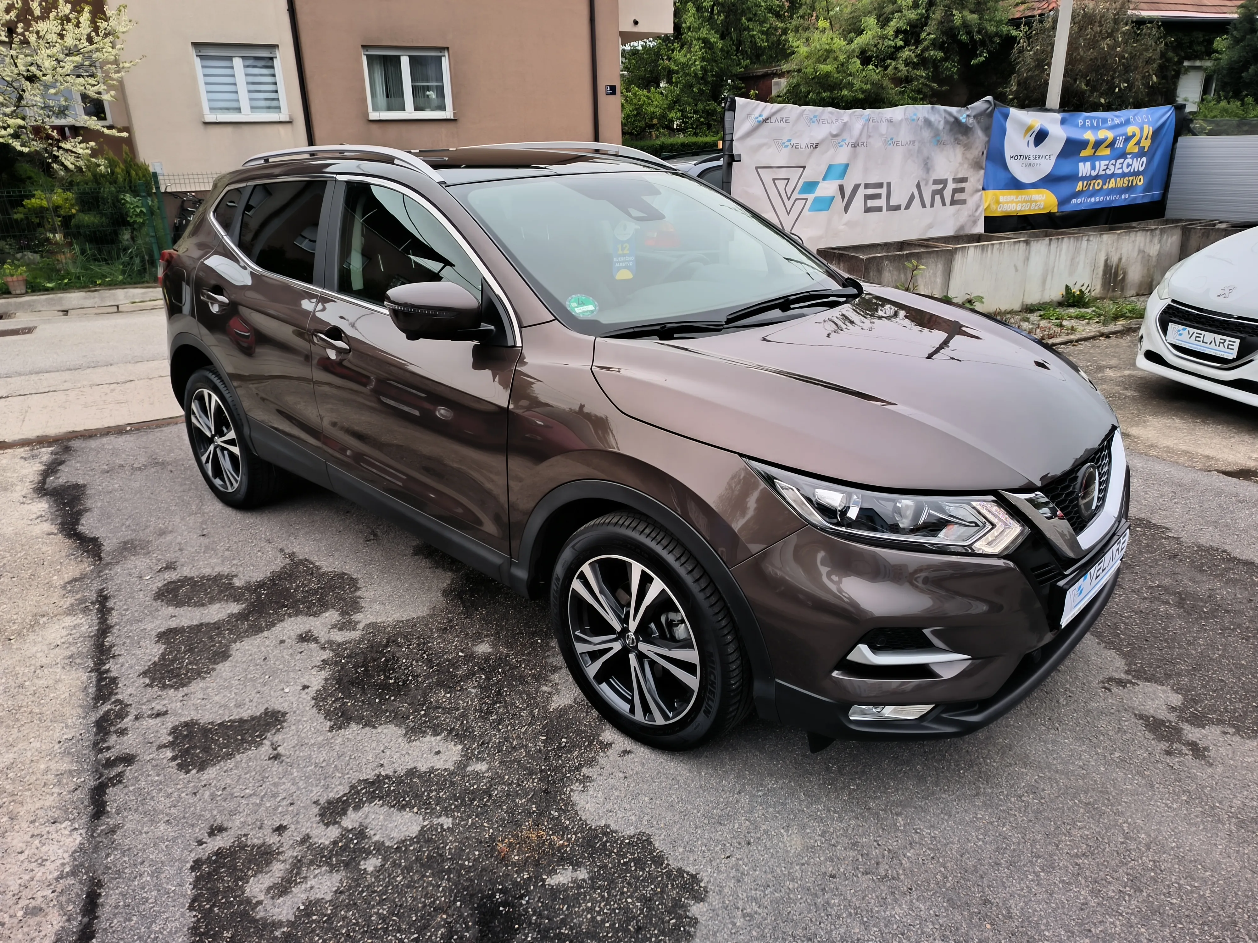 nissan qashqai 1,3 dig-t 160ks, automatik, servisna, jamstvo, reg. 1 g - slika 4