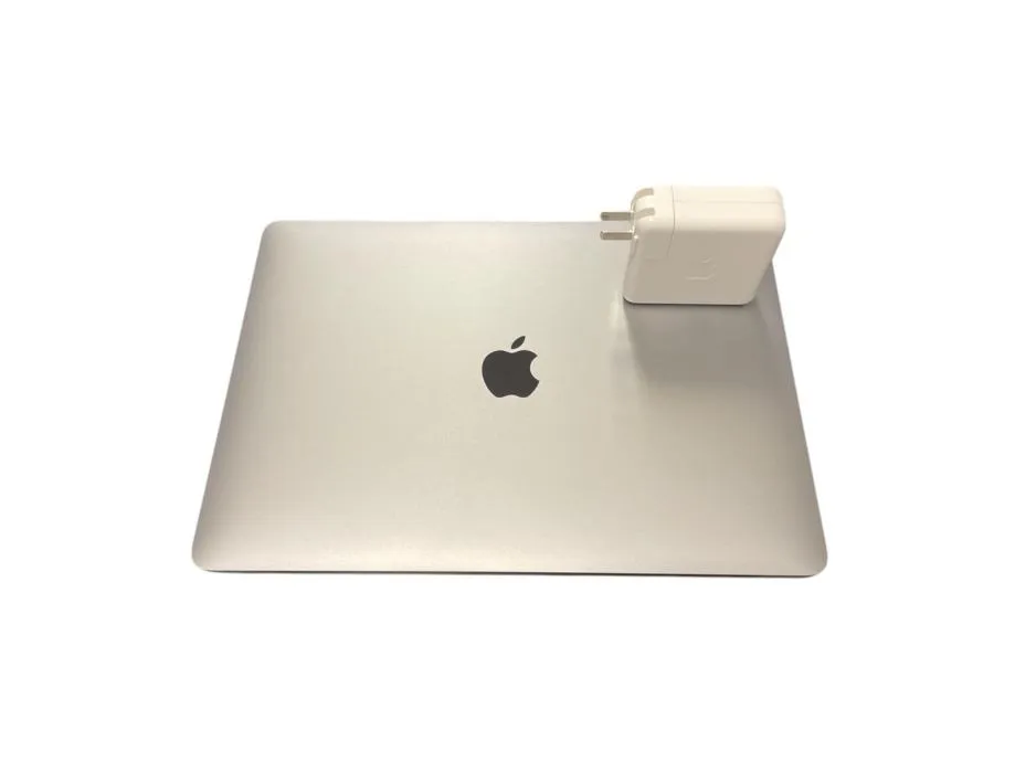 macbook pro 13'' 2022 m2 8c/10gpu 8gb/256gb (a2338) / r1, rate! - slika 5