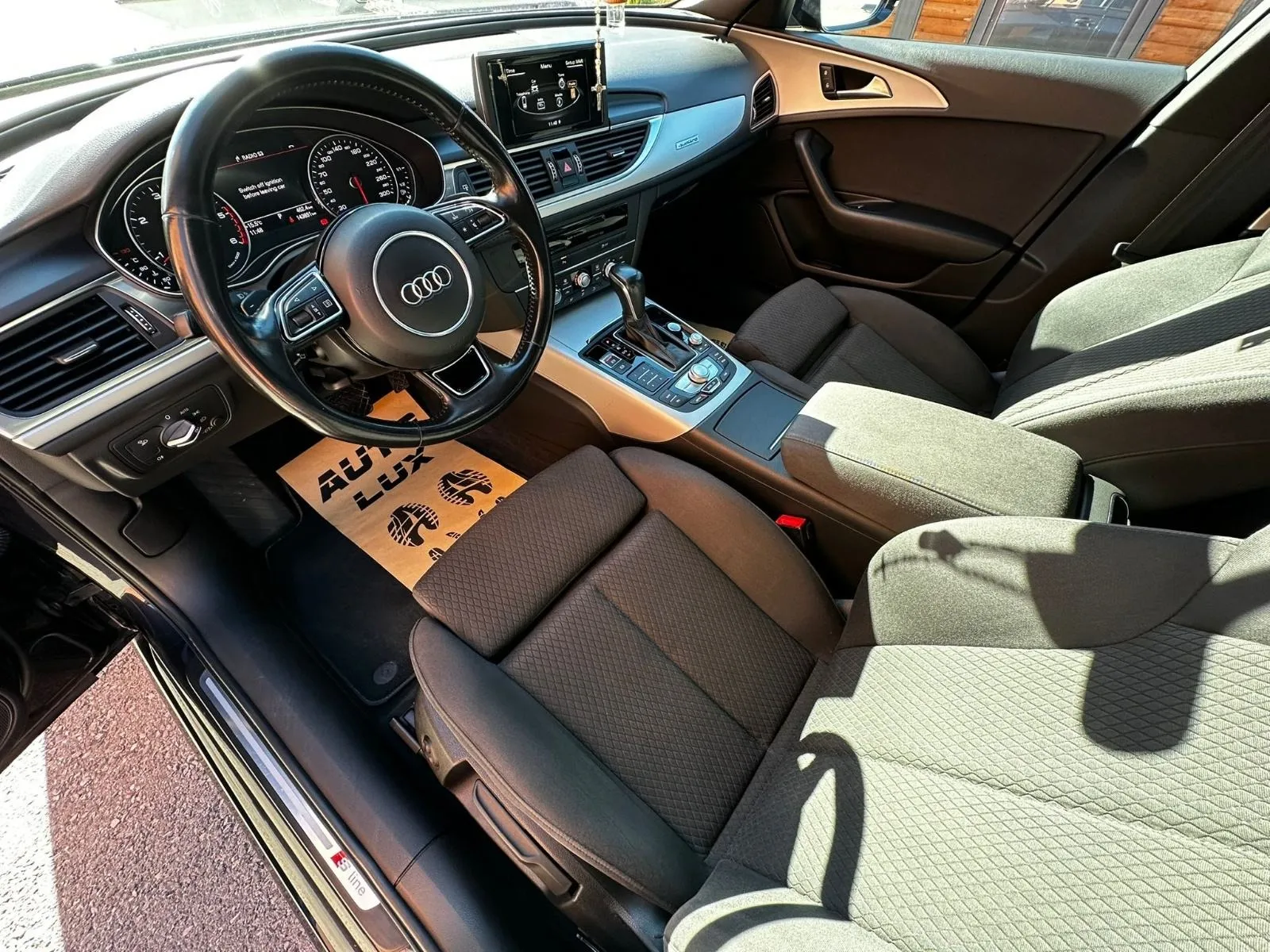 audi a6 2.0 tdi automatik•140kw•quattro•blackoptic•sline - slika 18