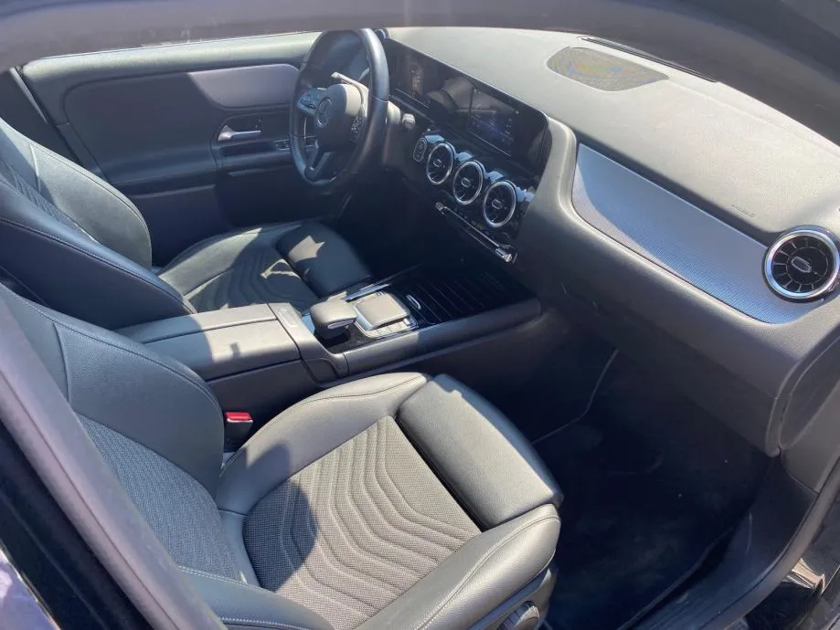 mercedes-benz gla 200d 4matic 4xgarancija - slika 17