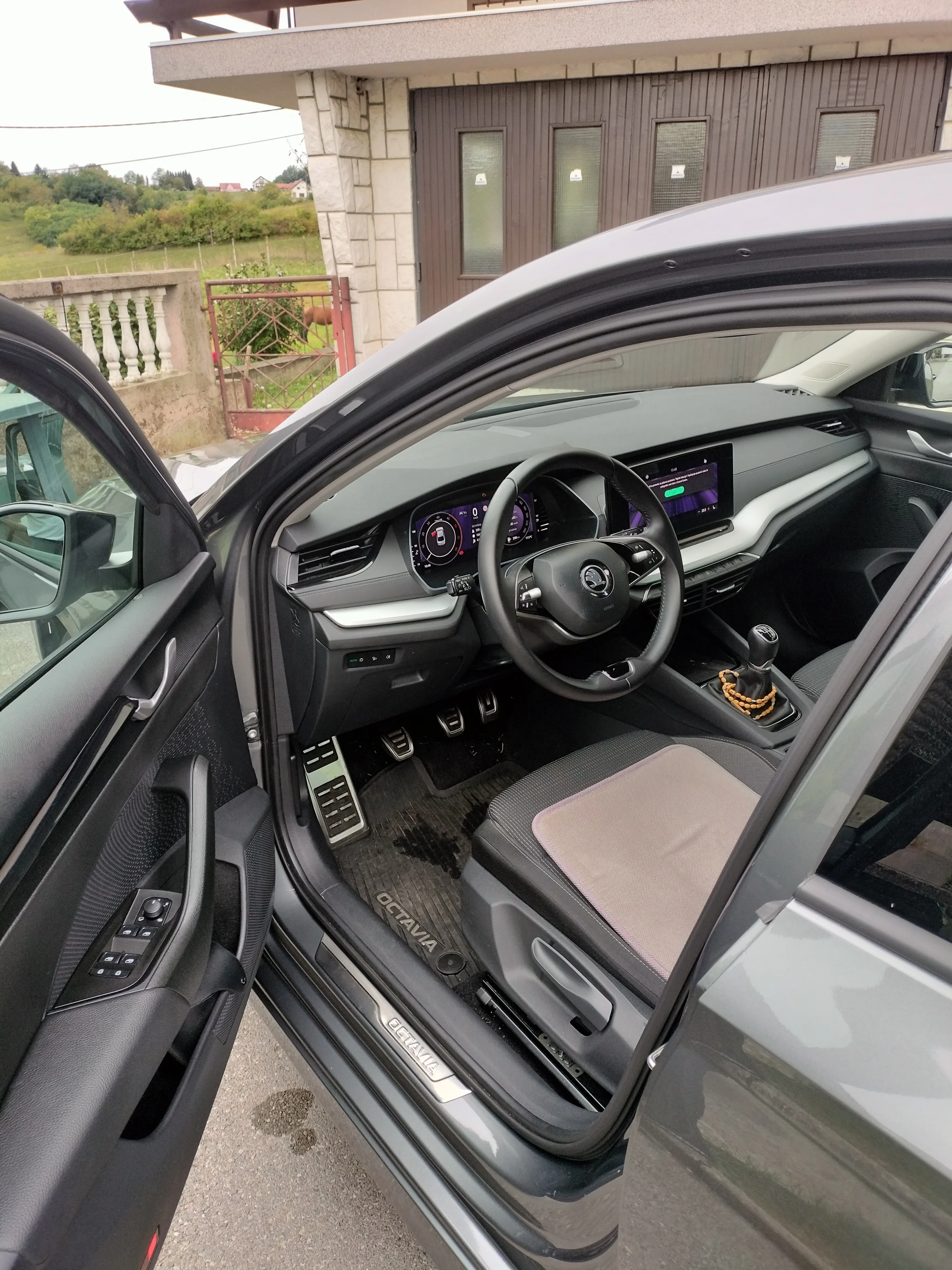 škoda octavia 2.0 tdi 2025 selection - slika 7